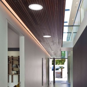 zapusteny_led_panel_stvorec_svetlo2